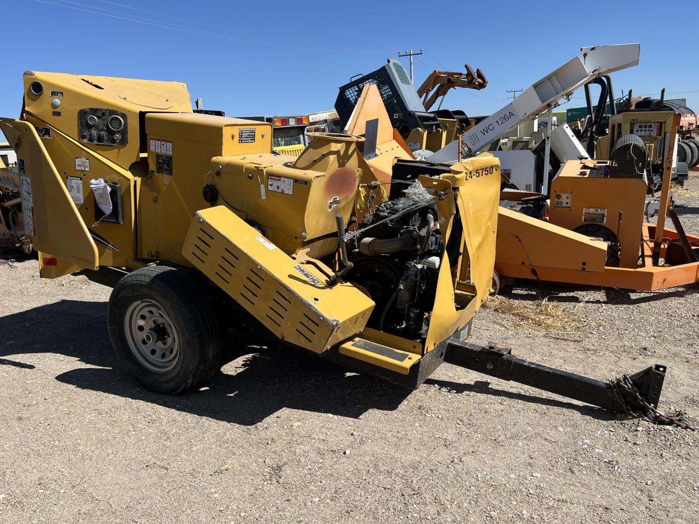 ./imagenes/INVOICE/2019/18165/TRITURADORA DE RAMAS BC1000 XL VERMEER (14).JPG